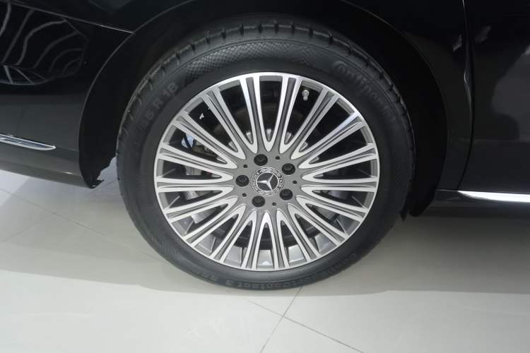 Used Mercedes-Benz E-Class 2020 Restyled E 300 L Exclusive Edition
