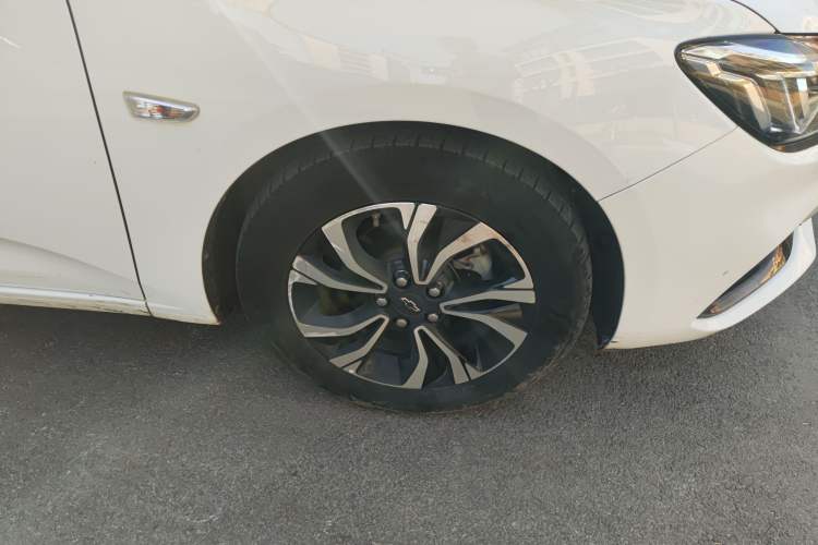 Used Chevrolet Monza 2019 RS 330T Automatic Comfort Edition China VI Standard