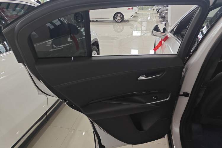 Used Cadillac XT4 2021 28T Two-Wheel Drive Tech Edition
