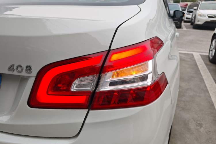 Used Peugeot 408 2014 1.8L Automatic Luxury Edition