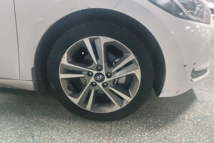 Used Hyundai Elantra (6th Generation / Lingdong) 2016 1.6L Automatic ZhiXuan – Elite Version
