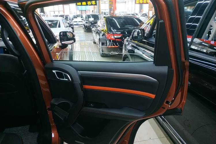 Used Haval DARGO 2021 2.0T DCT Two-Wheel Drive Chinese Mastiff Edition
