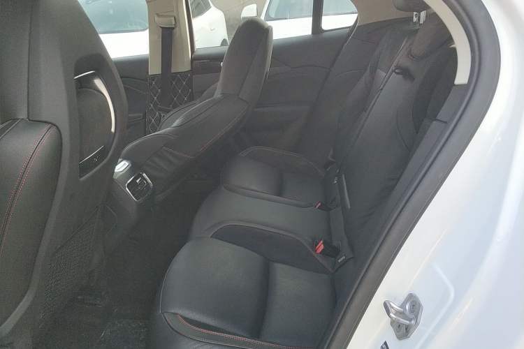 Used Lynk & Co 02 2018 1.5T DCT Two-Wheel Drive Sporty Version China V Standard
