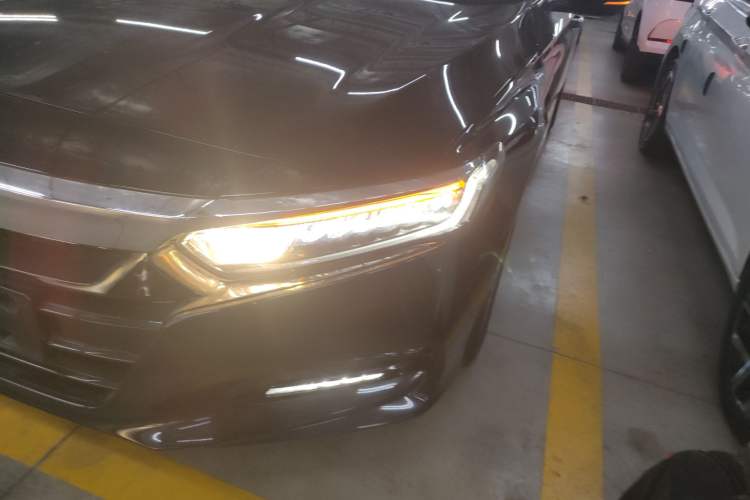 Used Honda Accord 2018 260TURBO Elite Edition China VI