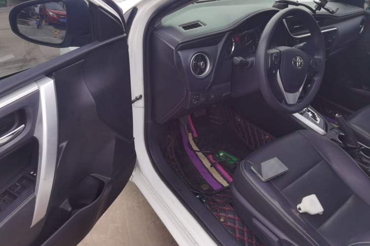 Used Toyota Corolla 2017 Revised Version 1.2T S-CVT GL-i