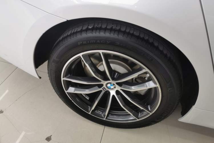 Used BMW 5 Series 2022 Second Facelift 525Li M Sport Package
