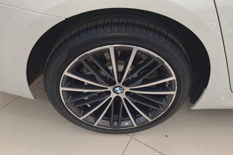 Used BMW 5 Series 2022 Restyled 530Li Leading Edition M Sport Package