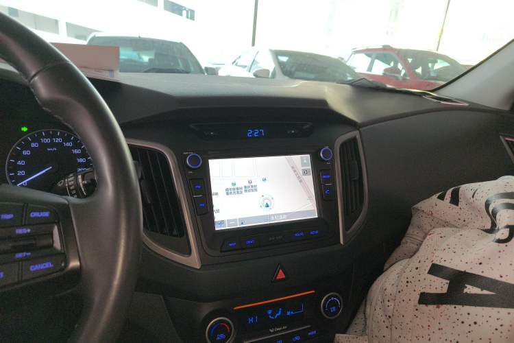 Used Hyundai ix25 2015 2.0L Automatic Two-Wheel Drive Intelligent GLS