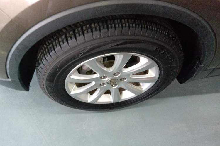 Used Buick Envision 2019 20T Two-Wheel Drive Leading Model China VI Standard
