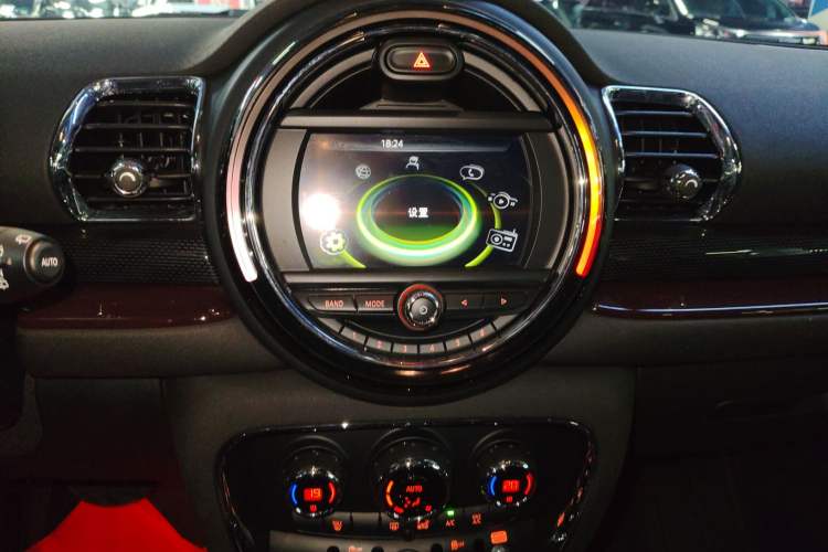 Used  Clubman 2016 Revised Version 1.5T COOPER Connoisseur Edition
