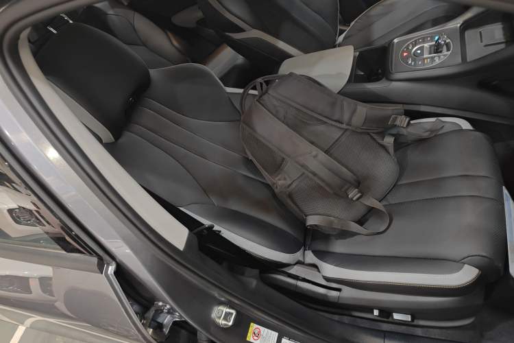 Used BYD Sealion 05 DM-i 2025 DM-i Smart Drive 115KM Flagship Model
