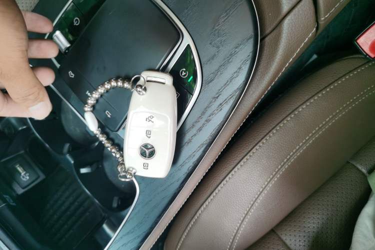 Used Mercedes-Benz E-Class 2020 Restyled E 300 L Sporty and Stylish Edition