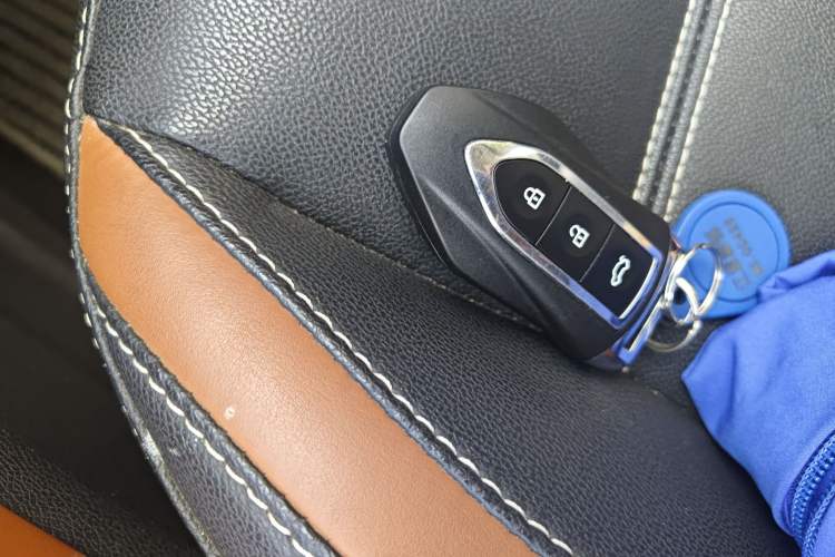 Used Zotye T300 2017 1.5T Manual Luxury Model
