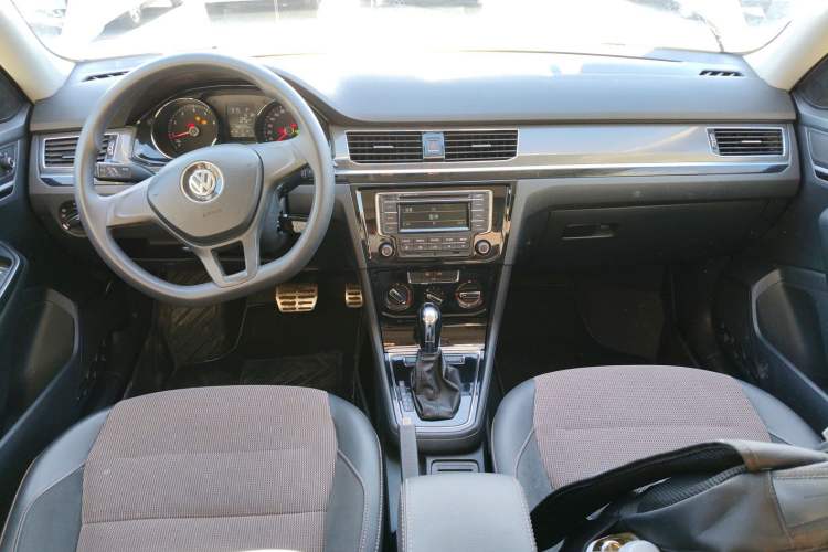 Used Volkswagen C-TREK 2017 230TSI DSG Comfort Version