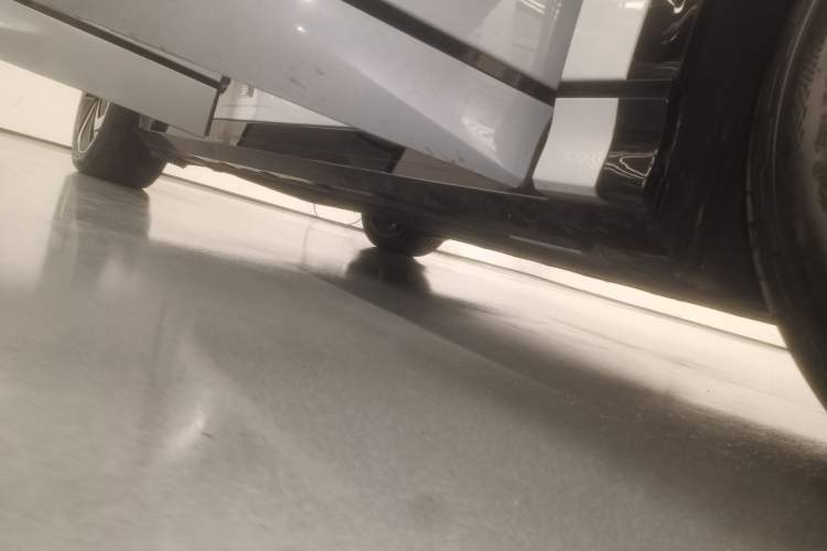 Used BYD Song L EV 2024 662 km Excellence Version
