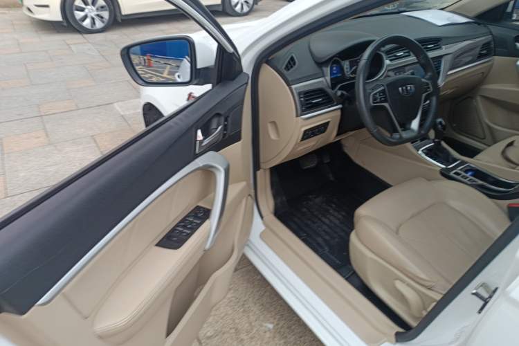 Used Geely Auto Emgrand 2017 Sedan Million Edition 1.5L CVT Luxury Model
