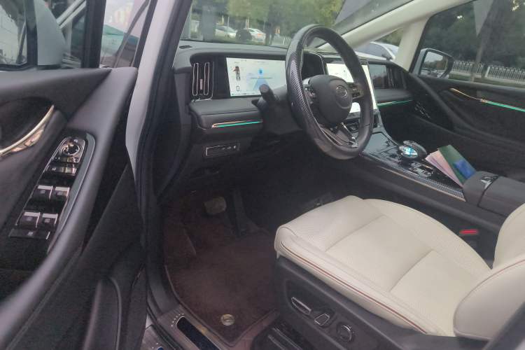 Used GAC Trumpchi E9 2023 E9 MAX
