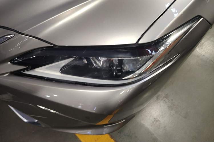 Used Lexus ES 2020 260 Excellence Edition
