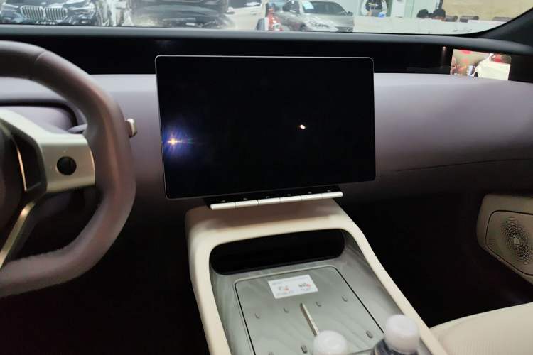 Used  12 2023 650 Three-Laser Four-Wheel Drive Performance Edition