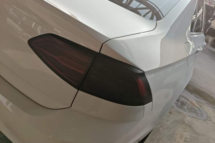 Used Volkswagen Lamando 2015 280TSI DSG Comfort Edition
