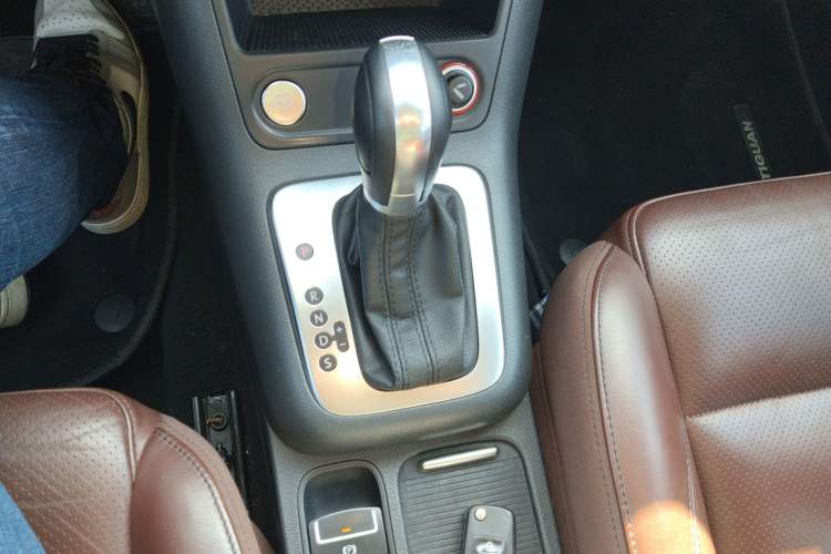 Used Volkswagen Tiguan 2015 1.8TSI Automatic Two-Wheel Drive Luxury Model