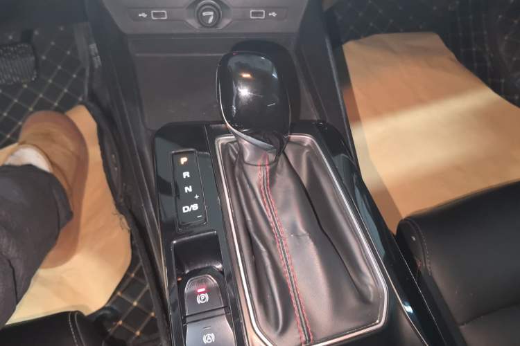 Used MG 5 2021 180 DVVT CVT Youth Luxury Edition