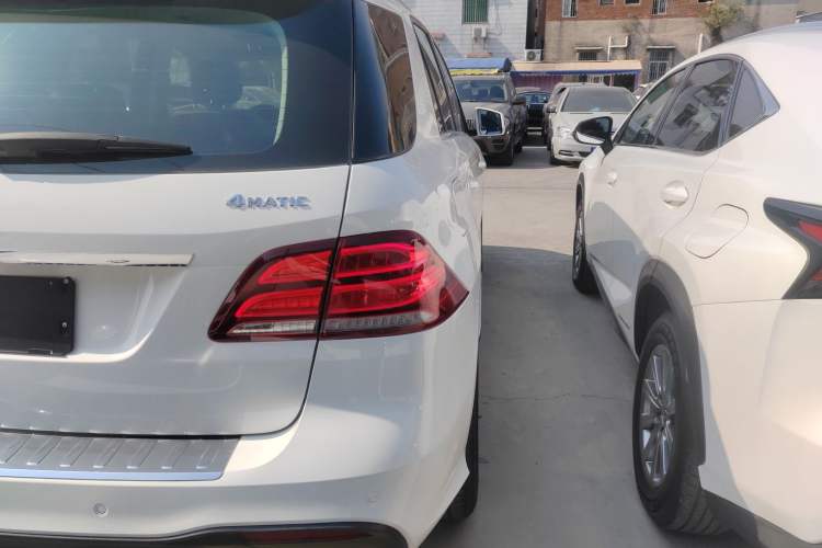 Used Mercedes-Benz GLE 2015 GLE 400 4MATIC
