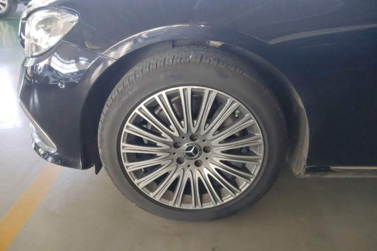 Used Mercedes-Benz E-Class 2023 Updated E 300 L Luxury Edition
