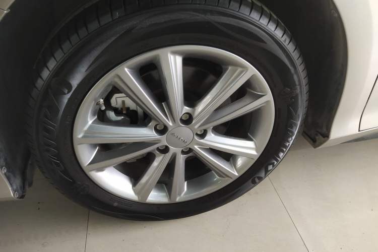 Used AION S 2023 Xuan 580 55.5 kWh Lithium Iron Phosphate