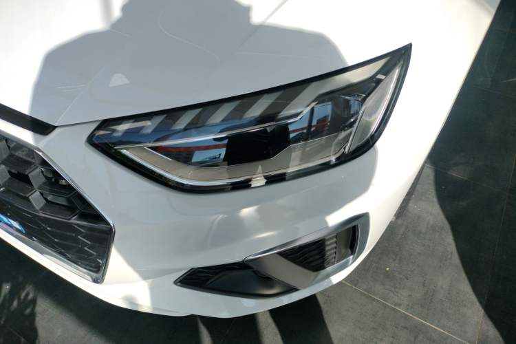 Used Audi A4L 2024 40 TFSI Fashion Dynamic Model
