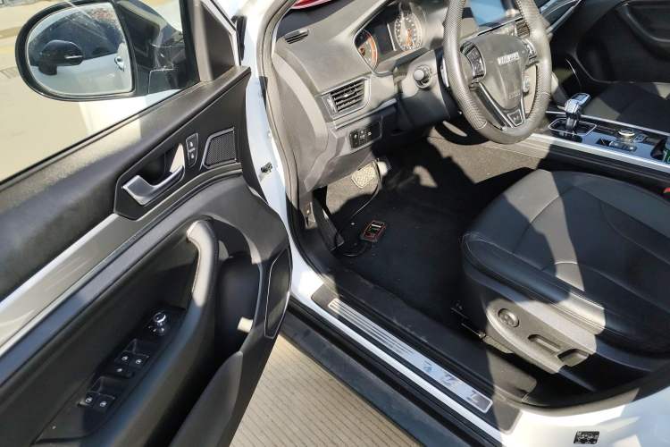 Used Haval H6 2018 Sport Edition 1.5T Automatic Two-Wheel Drive Elite Model China V Standard
