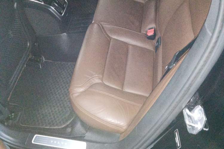 Used Volvo S90 2018 T5 Prestige Edition