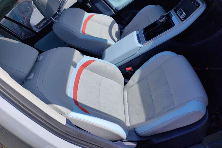 Used AION Y 2021 70 Enjoyment Tech Edition
