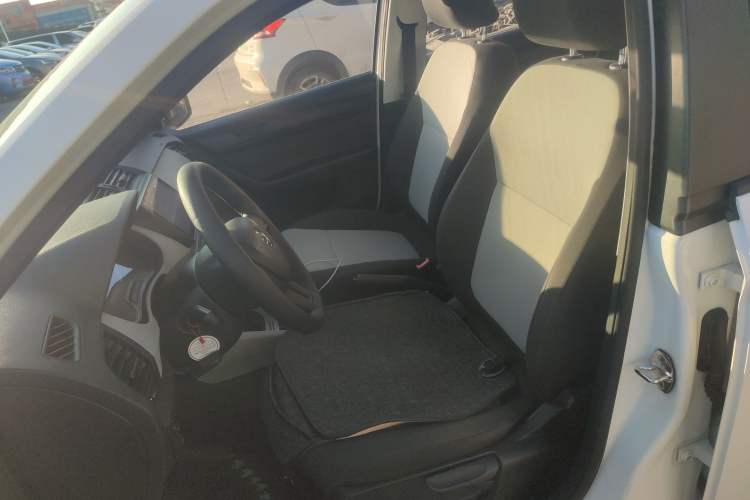 Used Skoda Fabia 2017 1.4L Manual Enjoy Edition
