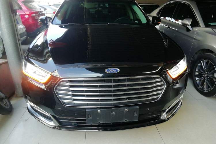 Used Ford Taurus 2015 EcoBoost 245 Ultimate Model