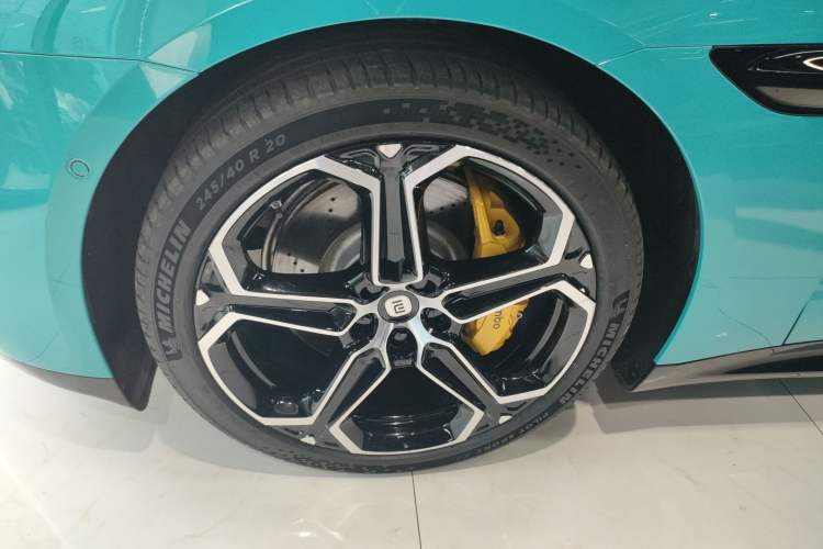 Used  SU7 2024 Four-Wheel Drive Ultra-Long Range Advanced Intelligent Driving Max Edition
