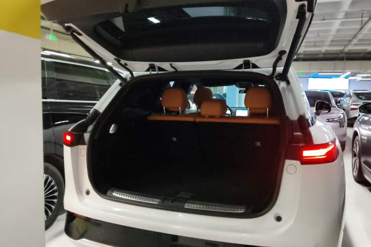 Used XPeng G9 2022 570 Pro