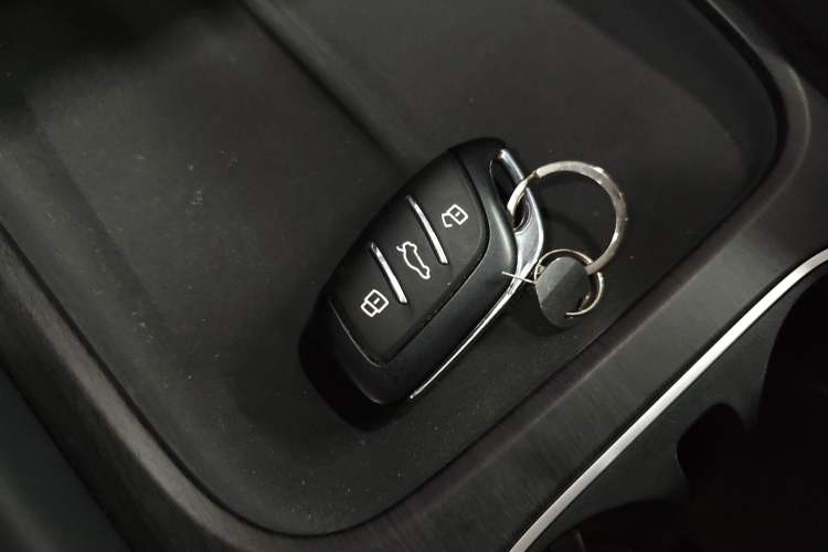 Used Roewe D7 2025 DMH 125km World Champion Edition
