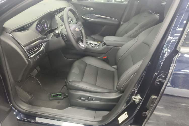 Used Cadillac XT4 2021 28T Two-Wheel Drive Tech Edition
