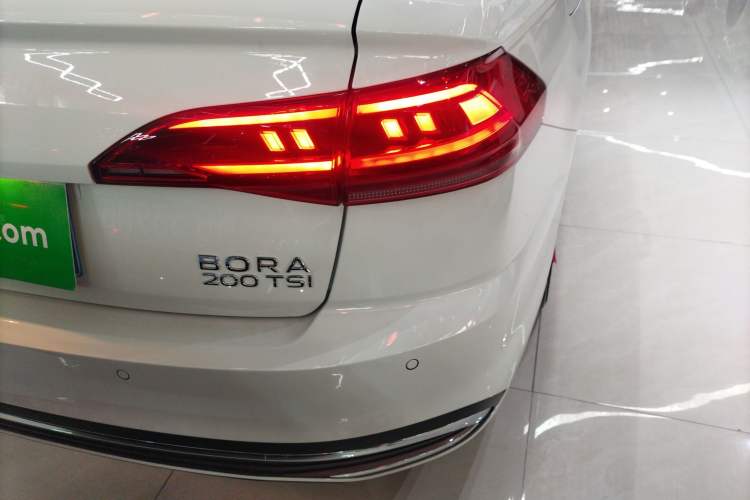 Used Volkswagen Bora 
