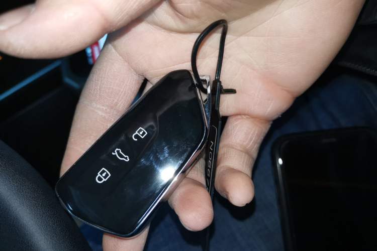 Used Volkswagen Lamando 2023 Lavida L 280TSI DSG Cool & Spicy Edition
