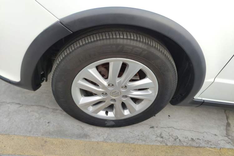 Used Suzuki SX4 2013 1.6L Manual CoolRide Model