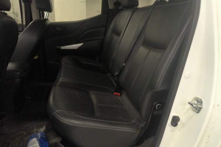 Used Dongfeng Palazzo 2021 1.8T Manual Two-Wheel Drive Elite Edition
