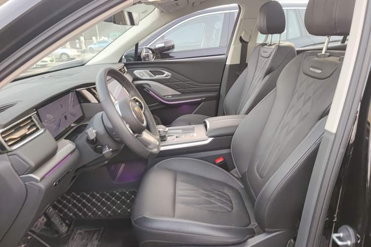 Used Hongqi HS7 PHEV 2024 2.0T PHEV Four-Wheel Drive Flagship Edition 6 Seats
