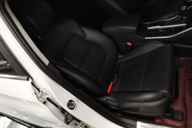 Used Hyundai Tucson 2015 1.6T Dual-Clutch Two-Wheel-Drive Smart Model
