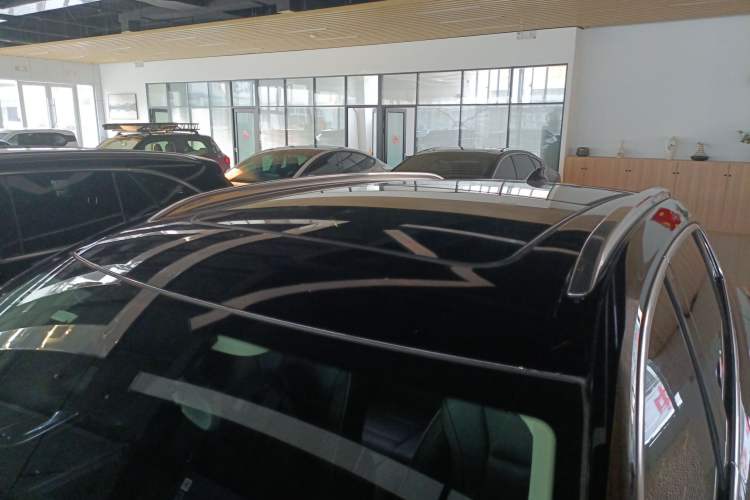 Used Buick Envision 2022 Facelift Encore S 552T Two-Wheel-Drive Luxury Model
