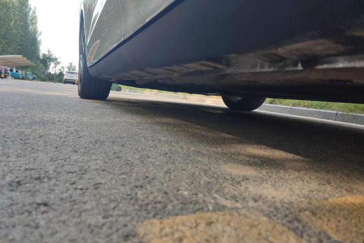 Used Roewe D7 2023 DMH 125km Superior Edition
