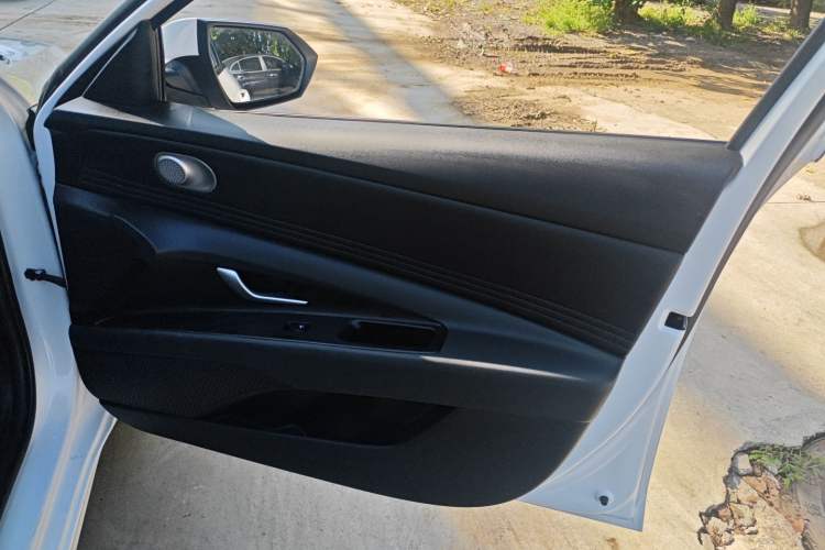 Used Hyundai Elantra 2022 1.5L CVT GLX Elite Edition
