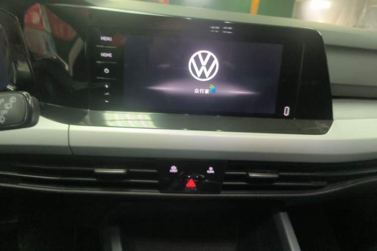 Used Volkswagen Golf 2023 200TSI DSG