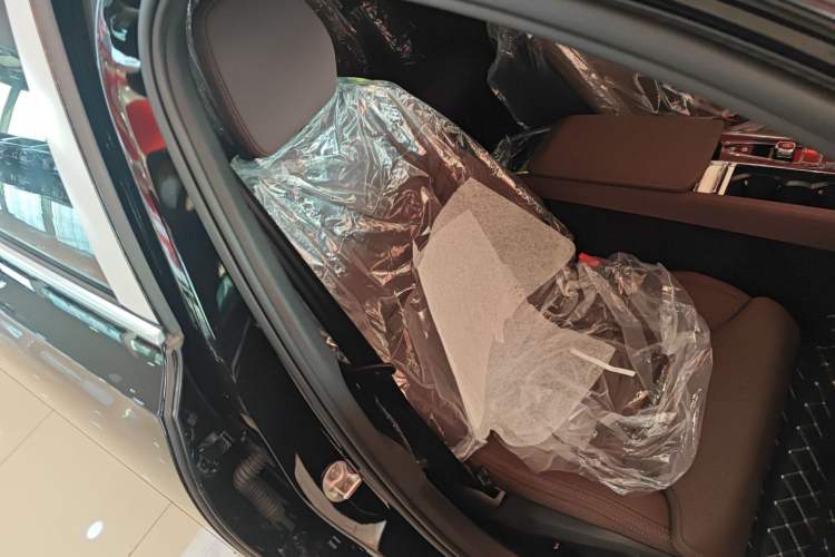 Used Volvo S90 2026 B5 Zhiyuan Luxury Edition
